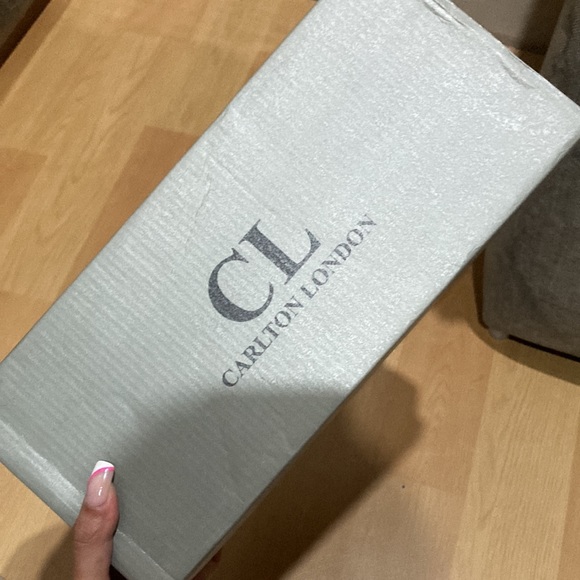 Carlton london flats for women - Picture 7 of 7